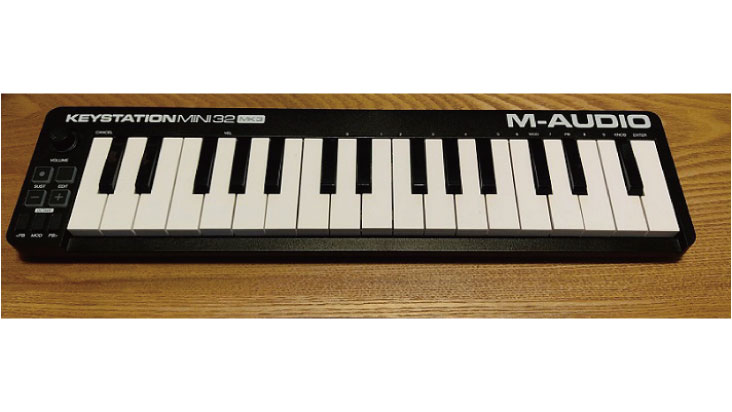 Roland A-500PRO MIDI Keyboard Controller - Black : Amazon.ca
